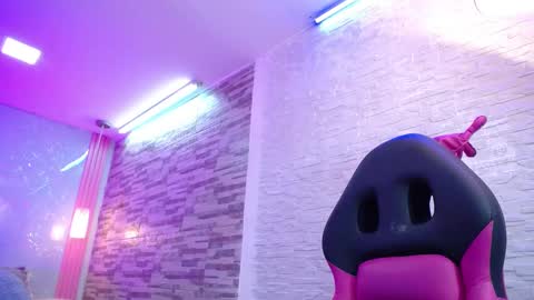 Snapshot of anyelaevansx chatting on 02/11/25, 06:55 Anyela online show from 02/11/25, 06:55