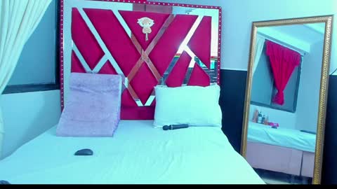 Anyela  online show from 12/17/24, 03:06