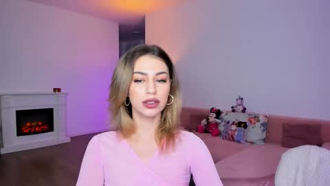 Anysa Smith online show from 12/07/24, 09:44