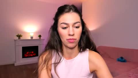 Anysa Smith online show from 02/15/26, 07:51