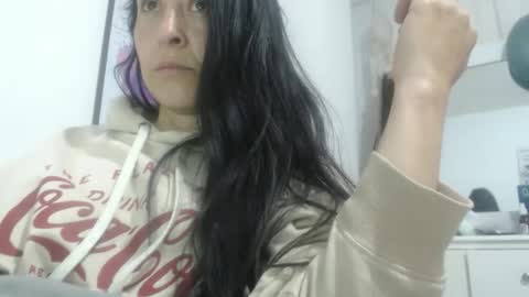 Snapshot of anysophy chatting on 10/17/25, 09:12 SOFFIA online show from 10/17/25, 09:12