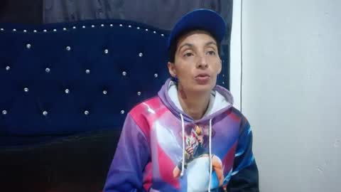 anyu online show from 12/28/24, 12:56