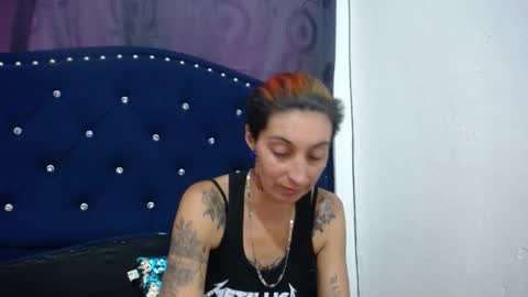 anyu online show from 01/17/25, 06:02