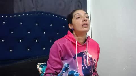 anyu online show from 01/23/25, 12:19