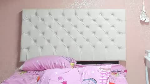 Aome Rainbow online show from 01/15/25, 11:51