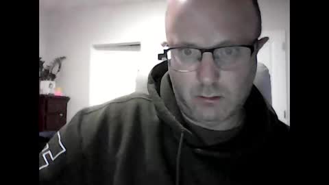 Snapshot of aotearoa31 chatting on 04/28/26, 07:02 aotearoa31 online show from 04/28/26, 07:02