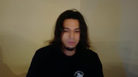 Snapshot of apachewithawebcam chatting on 11/01/25, 04:25 ApacheWithWebcam online show from 11/01/25, 04:25