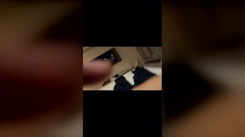 Snapshot of apachewithawebcam chatting on 01/12/26, 09:36 ApacheWithWebcam online show from 01/12/26, 09:36