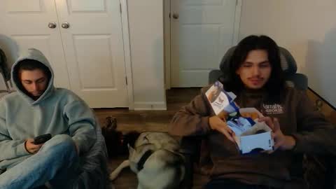 Snapshot of apachewithawebcam chatting on 01/17/26, 07:17 ApacheWithWebcam online show from 01/17/26, 07:17