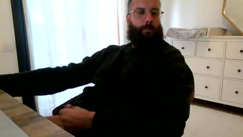 apc_3 online show from 12/02/24, 03:36