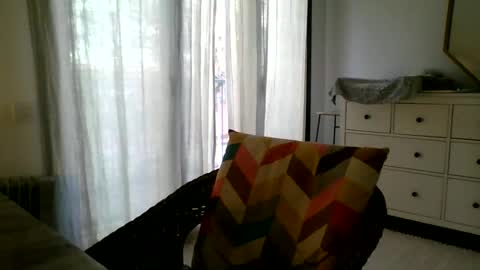 apc_3 online show from 12/18/24, 09:04