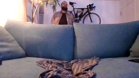 apc_3 online show from 03/11/25, 05:35