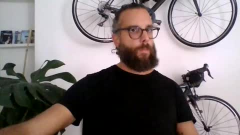 apc_3 online show from 11/03/25, 02:29