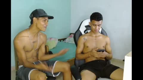 aphal_hot23 online show from 02/12/25, 03:51