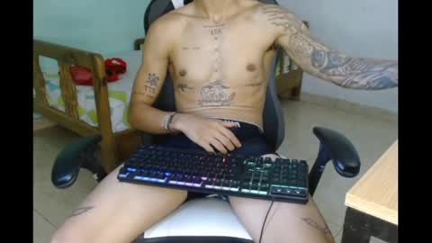 aphal_hot23 online show from 03/07/25, 07:05