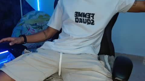 aphal_hot23 online show from 09/24/25, 11:24