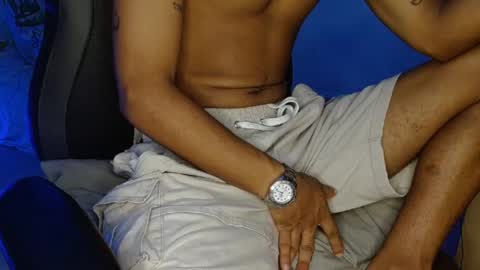 aphal_hot23 online show from 10/06/25, 05:43