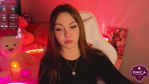 Aphelia online show from 10/21/25, 04:51