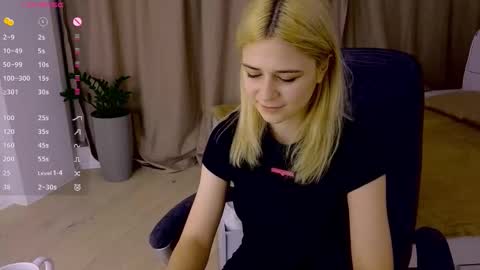 Snapshot of apheliastar chatting on 01/10/26, 05:26 ApheliaStar online show from 01/10/26, 05:26