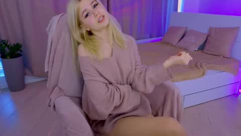 Snapshot of apheliastar chatting on 03/27/26, 03:56 ApheliaStar online show from 03/27/26, 03:56