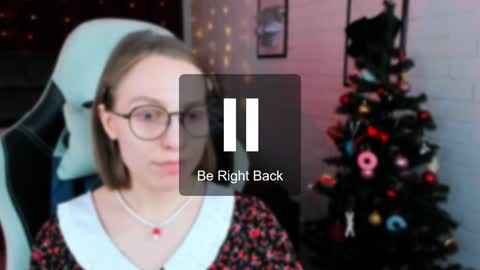 Snapshot of aphexqueen chatting on 12/20/24, 05:18 APHEX QUEEN online show from 12/20/24, 05:18