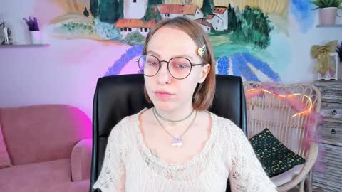 Snapshot of aphexqueen chatting on 12/24/24, 09:06 APHEX QUEEN online show from 12/24/24, 09:06