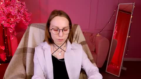 Snapshot of aphexqueen chatting on 03/10/25, 03:20 APHEX QUEEN online show from 03/10/25, 03:20