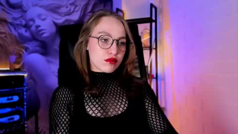 Snapshot of aphexqueen chatting on 04/15/26, 09:38 APHEX QUEEN online show from 04/15/26, 09:38