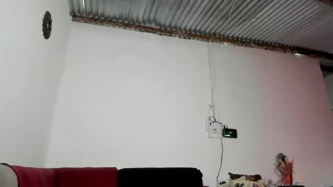 Snapshot of apholov chatting on 05/10/26, 11:26 follow me here you find me online show from 05/10/26, 11:26