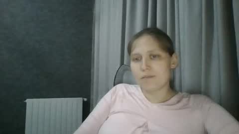 Snapshot of aphrodisiaque_ chatting on 04/11/26, 03:49 aphrodisiaque_ online show from 04/11/26, 03:49