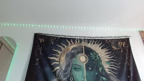 Snapshot of aphrodite__bloom chatting on 02/21/25, 06:37 aphrodite__bloom online show from 02/21/25, 06:37