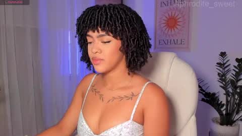 Snapshot of aphrodite_sweet chatting on 05/03/26, 06:14 Karla online show from 05/03/26, 06:14
