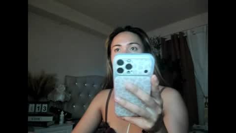 Snapshot of aphroditeseductionxxx chatting on 07/26/26, 10:49 Rhea online show from 07/26/26, 10:49