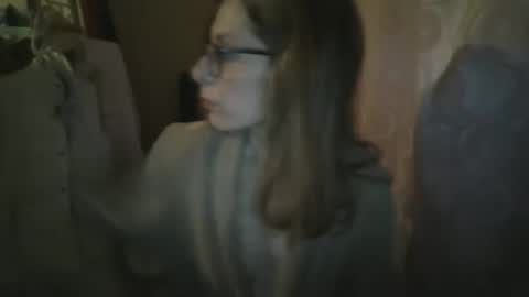 Snapshot of aphrodity_rox chatting on 03/08/26, 02:04 Aphrodity Rox online show from 03/08/26, 02:04