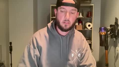 Snapshot of aplacetorest chatting on 04/13/26, 06:02 aplacetorest online show from 04/13/26, 06:02