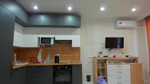 aplant_ online show from 03/07/26, 03:58