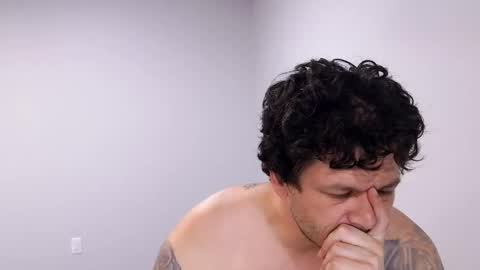 Snapshot of apocalypse_cream chatting on 03/03/26, 12:50 apocalypse_cream online show from 03/03/26, 12:50