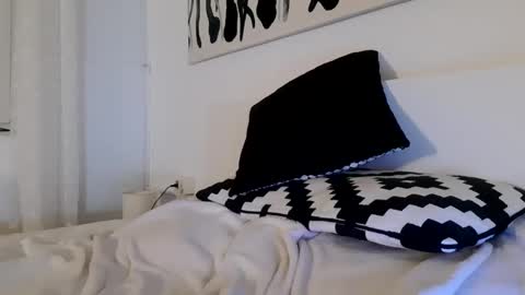 Snapshot of apollobest77 chatting on 03/30/26, 07:26 apollobest77 online show from 03/30/26, 07:26