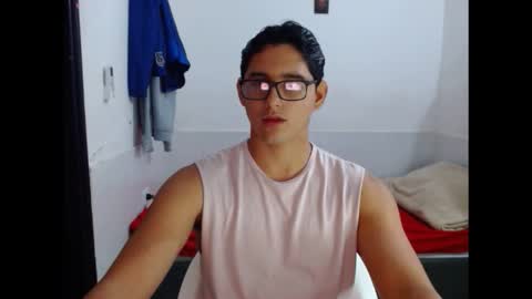 Snapshot of apolo1sex24 chatting on 02/10/26, 11:42 steven online show from 02/10/26, 11:42