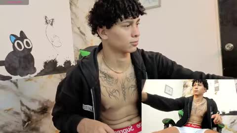 Snapshot of apolo_20__ chatting on 04/23/26, 08:11 APOLO online show from 04/23/26, 08:11