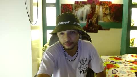 Snapshot of apolo_98 chatting on 12/04/24, 12:58 APOLO online show from 12/04/24, 12:58