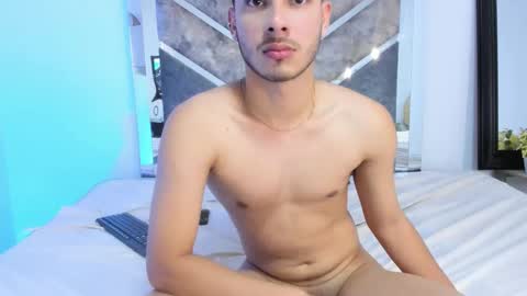 Apolo Grayy online show from 02/03/26, 06:40