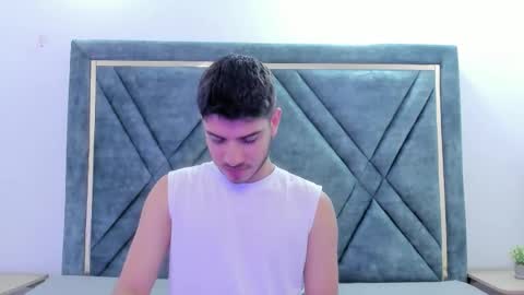 Apolo Grayy online show from 02/18/26, 05:36