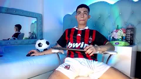 Snapshot of apolo_richards chatting on 03/16/26, 07:29 Apolo Richards online show from 03/16/26, 07:29