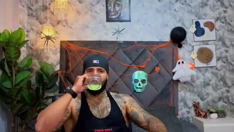 Apolo online show from 11/01/25, 10:34