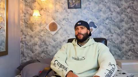 Apolo online show from 01/13/26, 10:48