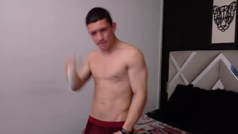 Snapshot of apolo_warrior chatting on 06/25/26, 04:45 Apolo online show from 06/25/26, 04:45