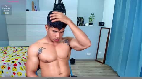 Apolo online show from 09/30/25, 01:43