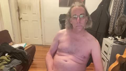 Snapshot of apostrphy chatting on 01/31/25, 12:06 Apostrphy online show from 01/31/25, 12:06