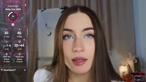 Vicki online show from 11/02/25, 09:11